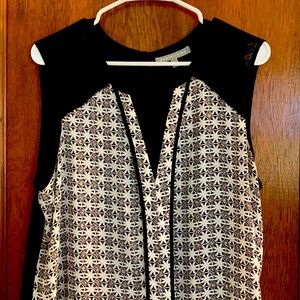 Daniel rainn top XL, only worn twice.